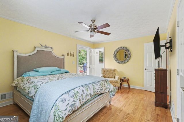 4191 Whispering Forest Court SW, Lilburn, GA 30047