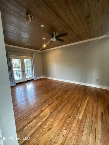 3564 Cowan Place, Jackson, MS 39216