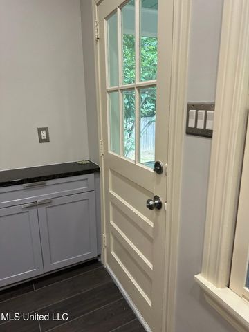 3564 Cowan Place, Jackson, MS 39216