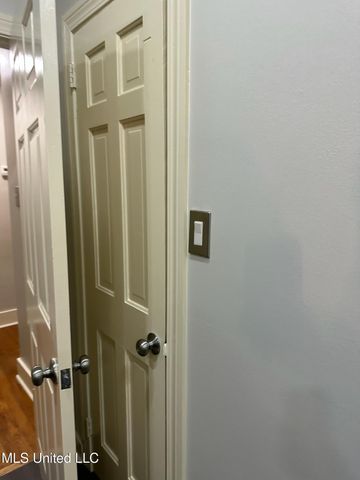 3564 Cowan Place, Jackson, MS 39216