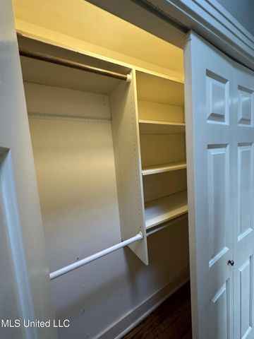 3564 Cowan Place, Jackson, MS 39216