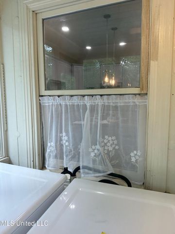 3564 Cowan Place, Jackson, MS 39216