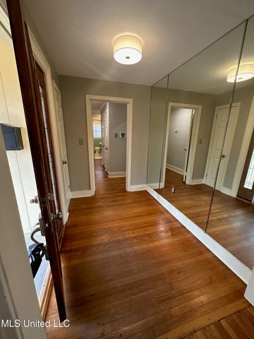 3564 Cowan Place, Jackson, MS 39216