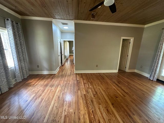 3564 Cowan Place, Jackson, MS 39216