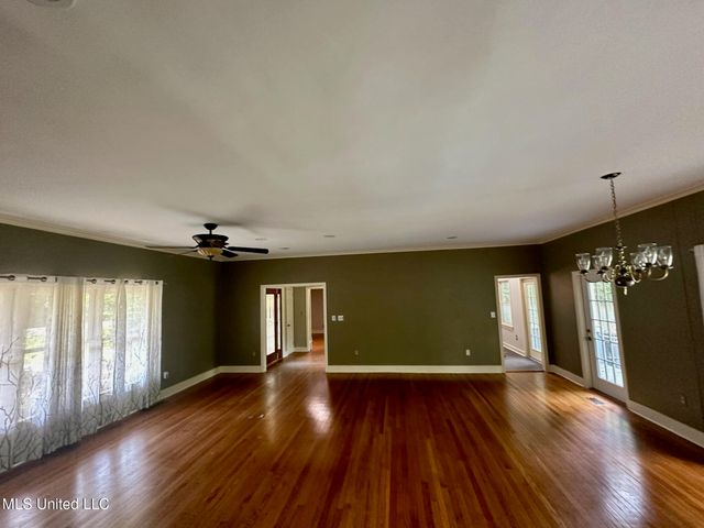 3564 Cowan Place, Jackson, MS 39216