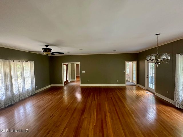 3564 Cowan Place, Jackson, MS 39216