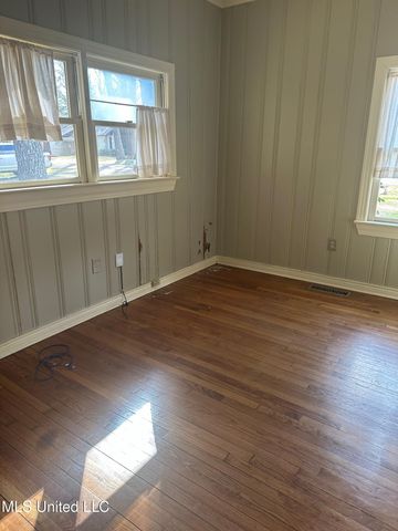 3564 Cowan Place, Jackson, MS 39216