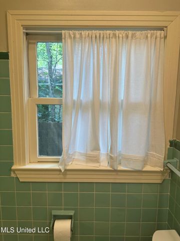 3564 Cowan Place, Jackson, MS 39216