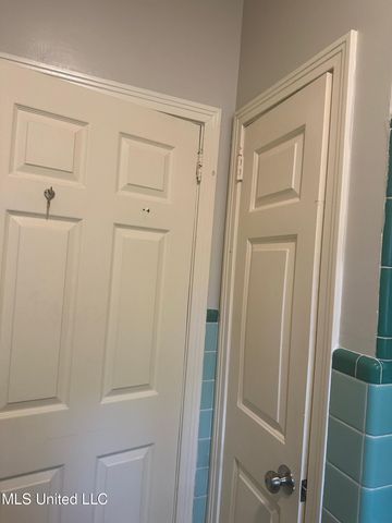 3564 Cowan Place, Jackson, MS 39216