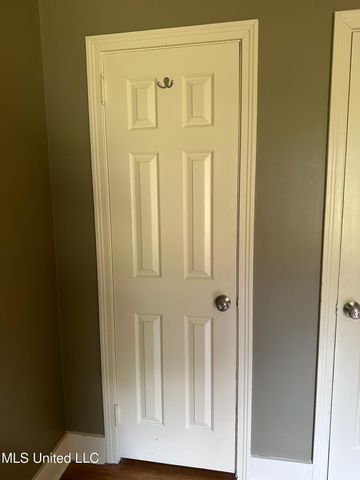 3564 Cowan Place, Jackson, MS 39216