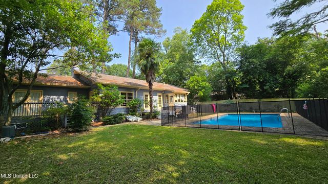 3564 Cowan Place, Jackson, MS 39216