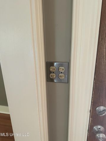 3564 Cowan Place, Jackson, MS 39216