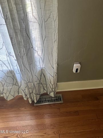 3564 Cowan Place, Jackson, MS 39216