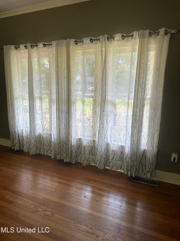 3564 Cowan Place, Jackson, MS 39216