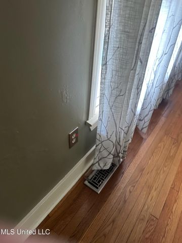 3564 Cowan Place, Jackson, MS 39216