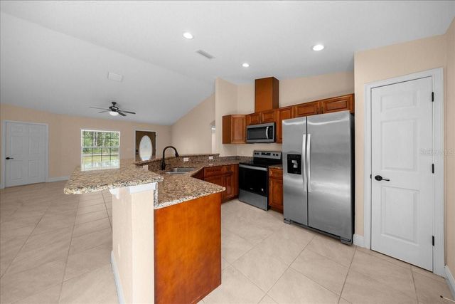 12114 SE 87TH TERRACE, Belleview, FL 34420