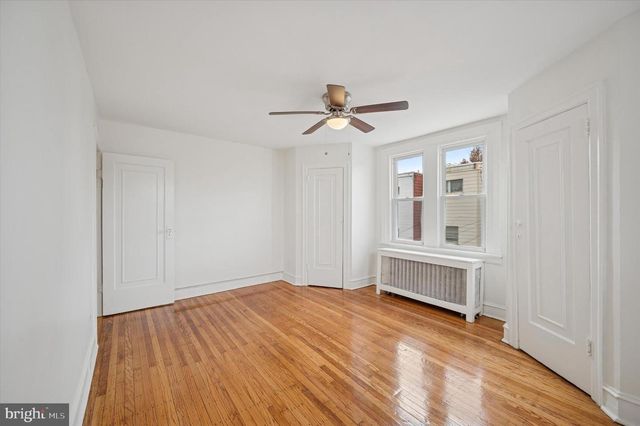 5648 N WARNOCK ST, Philadelphia, PA 19141