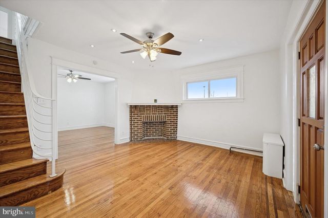 5648 N WARNOCK ST, Philadelphia, PA 19141