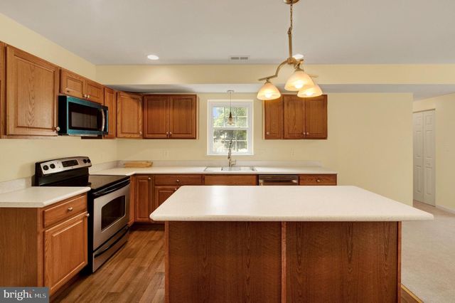 1305 STIRLING ST, Coatesville, PA 19320