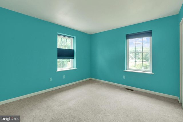 1305 STIRLING ST, Coatesville, PA 19320