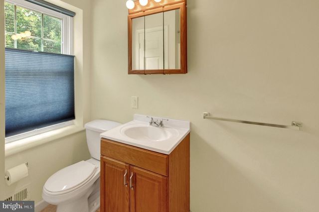 1305 STIRLING ST, Coatesville, PA 19320