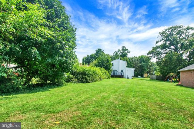 1305 STIRLING ST, Coatesville, PA 19320