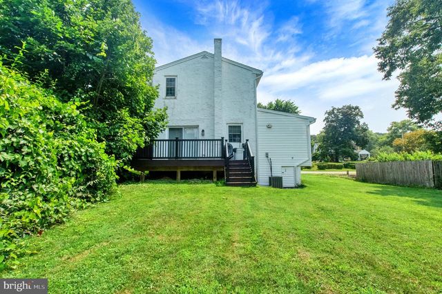 1305 STIRLING ST, Coatesville, PA 19320