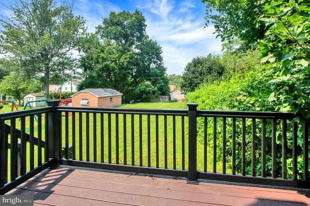 1305 STIRLING ST, Coatesville, PA 19320