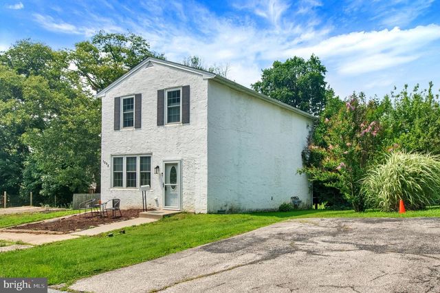 1305 STIRLING ST, Coatesville, PA 19320