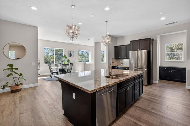 6324 Monument Springs Dr, Rocklin, CA 95677