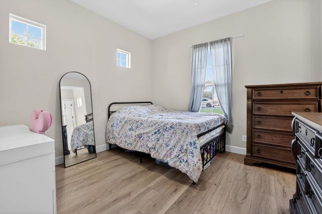 6324 Monument Springs Dr, Rocklin, CA 95677