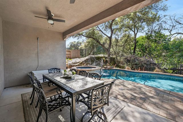 6324 Monument Springs Dr, Rocklin, CA 95677