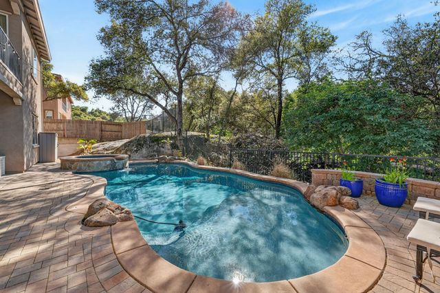 6324 Monument Springs Dr, Rocklin, CA 95677