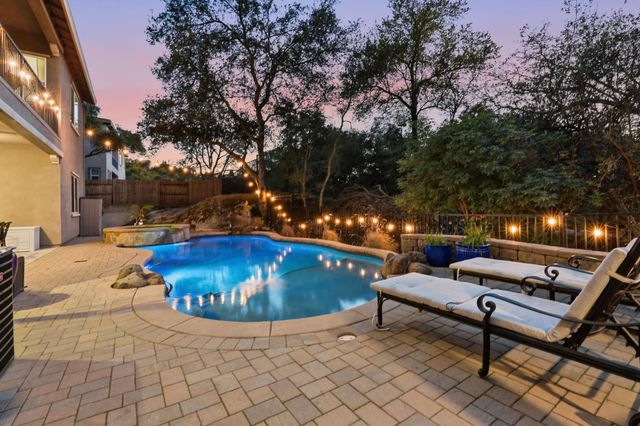 6324 Monument Springs Dr, Rocklin, CA 95677