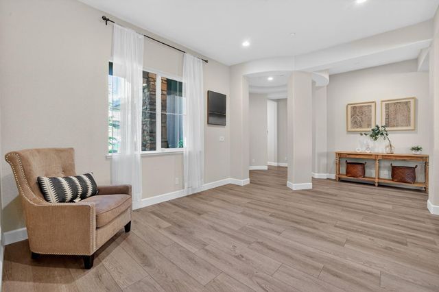 6324 Monument Springs Dr, Rocklin, CA 95677