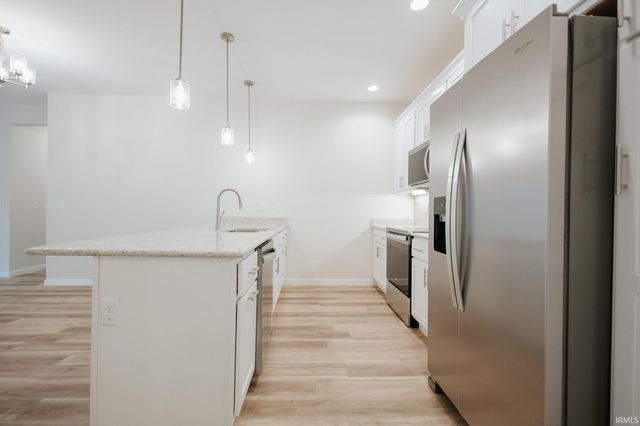 6747 Ellipse Place, Evansville, IN 47715