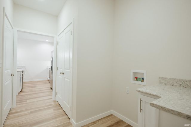 6747 Ellipse Place, Evansville, IN 47715