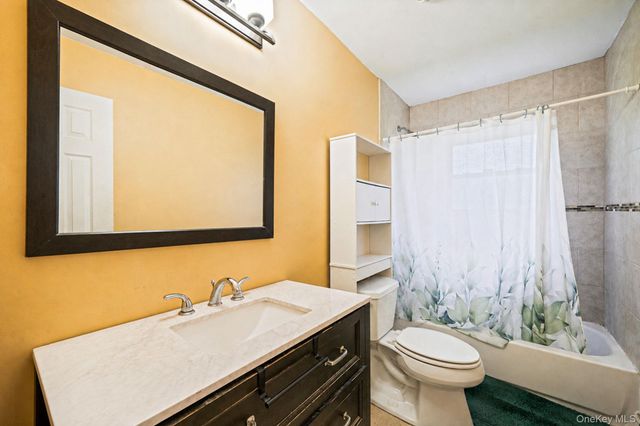 36 Naples Avenue, Central Islip, NY 11722
