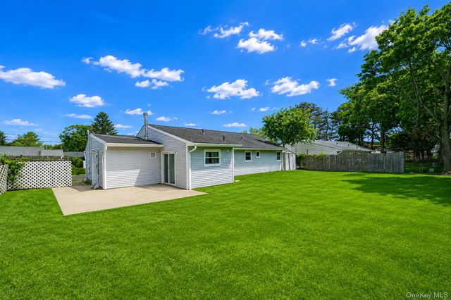 36 Naples Avenue, Central Islip, NY 11722