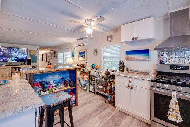 27940 Lobster Tail Trail, Little Torch Key, FL 33042