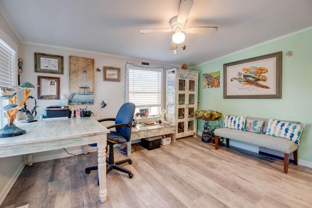 27940 Lobster Tail Trail, Little Torch Key, FL 33042