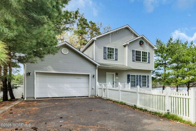 1541 Monmouth Avenue, Toms River, NJ 08757