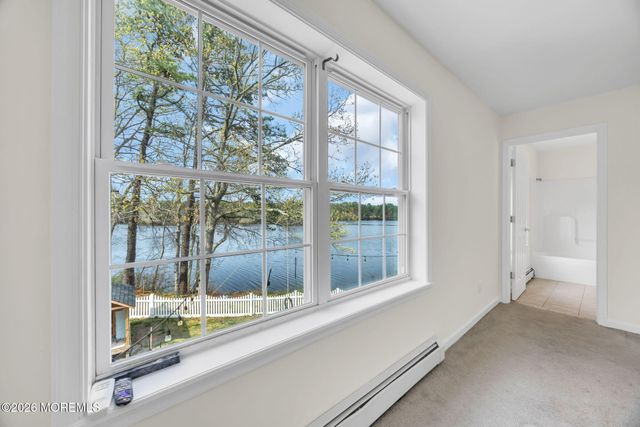 1541 Monmouth Avenue, Toms River, NJ 08757