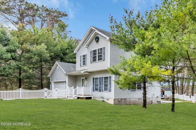 1541 Monmouth Avenue, Toms River, NJ 08757