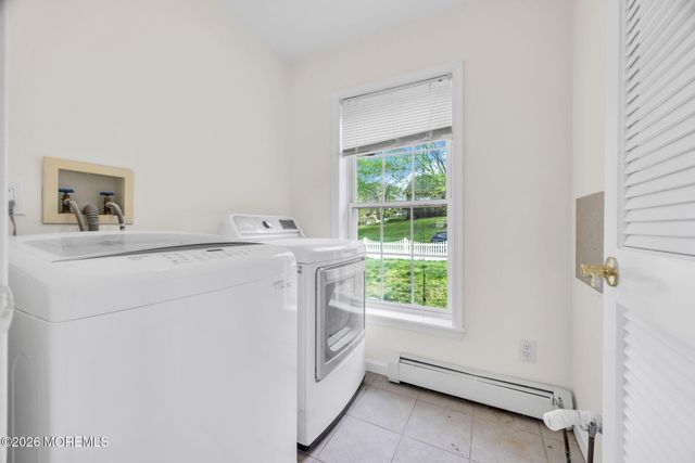 1541 Monmouth Avenue, Toms River, NJ 08757