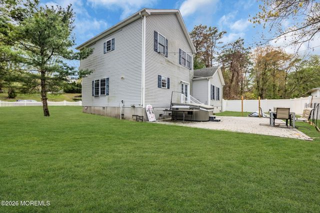 1541 Monmouth Avenue, Toms River, NJ 08757