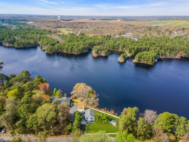 1541 Monmouth Avenue, Toms River, NJ 08757