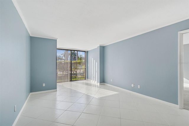 2051 SKIMMER COURT W 114, Clearwater, FL 33762