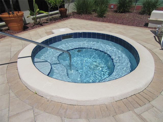 2051 SKIMMER COURT W 114, Clearwater, FL 33762