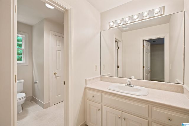 911 VELMONT LANE, Homewood, AL 35226